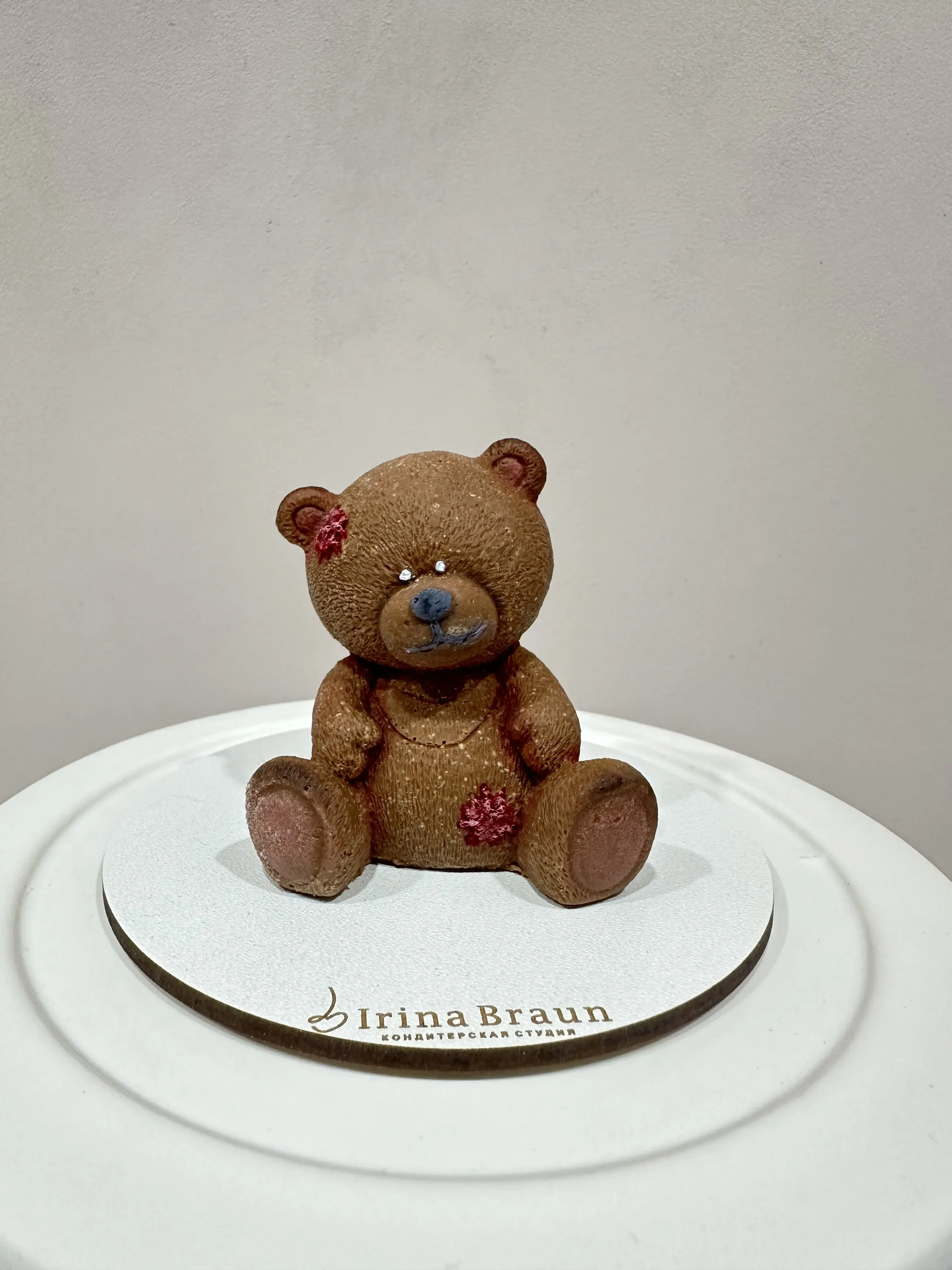 Шоколадная фигурка